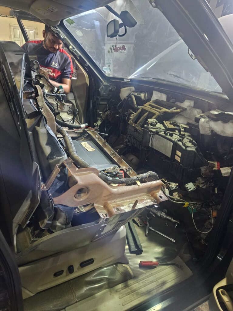 تغيير ثلاجة مكيف السيارة في الدمام